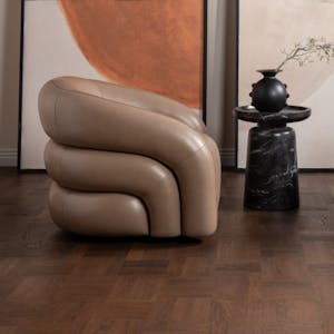 Fauteuil en cuir taupe pivotant BRADFORD